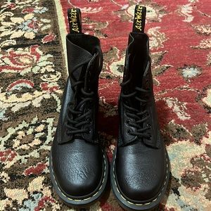 Dr Martens 1460 WOMEN'S PASCAL VIRGINIA LEATHER BOOTS